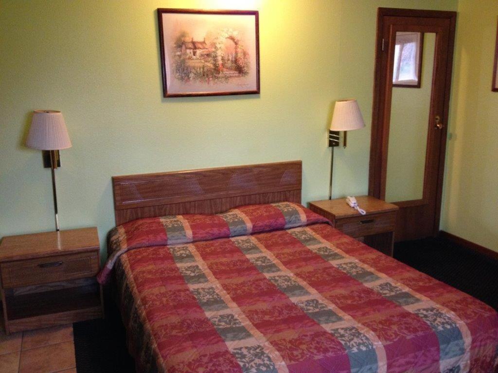 Kings Inn Бель-Форч Номер фото